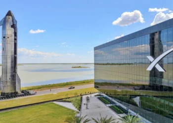 SpaceX IPO Trillion Valuation: Why Elon Musk’s Biggest Bet Could Reshape Markets