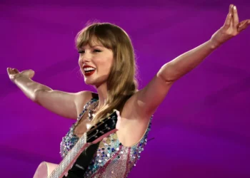 Taylor Swift TikTok Music Awards Moment Shows Her Cross-Generational Influence